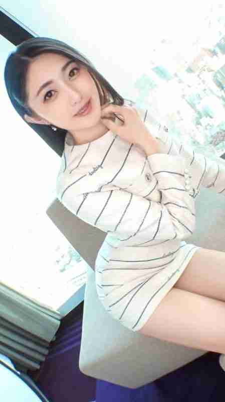 [UNCENSORED-LEAK] SIRO-5503 "【Superbly Stylish Internet Announcer!】A beautiful woman in a white outfit screams out loud in pleasure for the first time in over a year! "I don't have a boyfriend or a sex friend..." she says, as she u